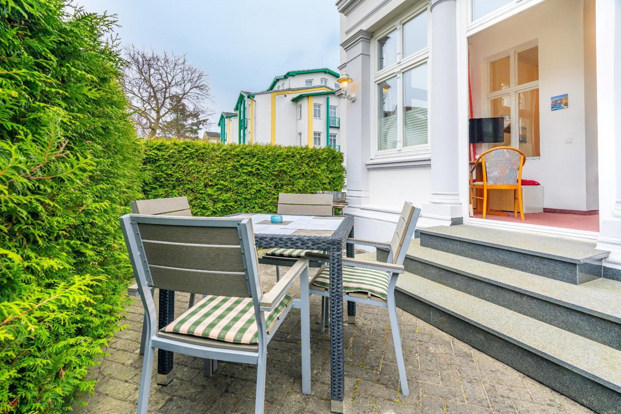 Pension Wald Und See Heringsdorf  Buitenkant foto